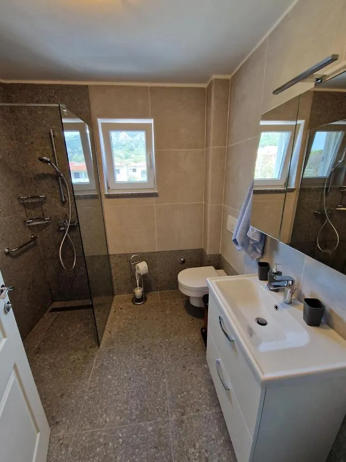 Modern Apartment Kompas Baska  0*, Baska (Krk)