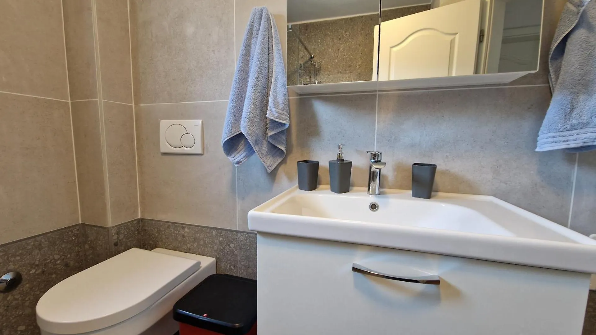 Modern Apartment Kompas Baska  Croatia