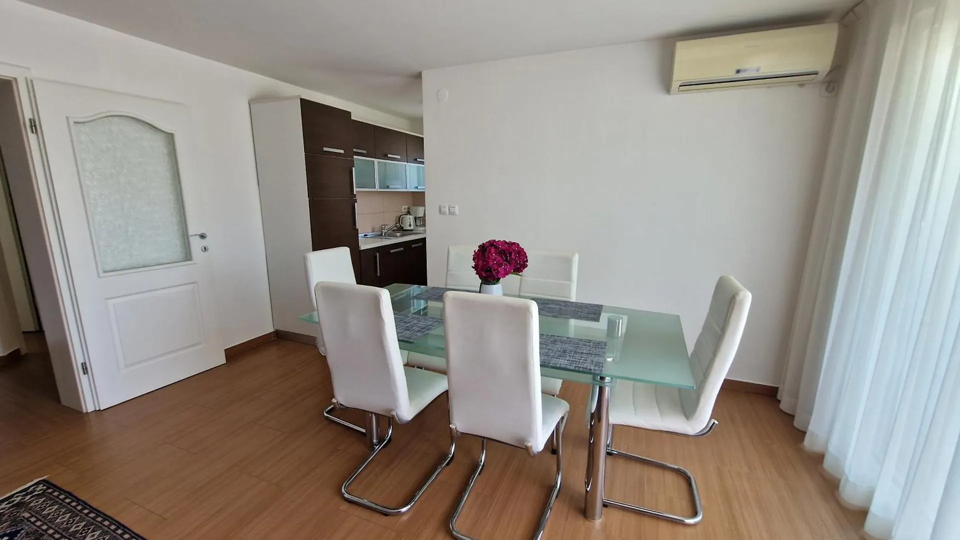 Modern Apartment Kompas Baska  Croatia