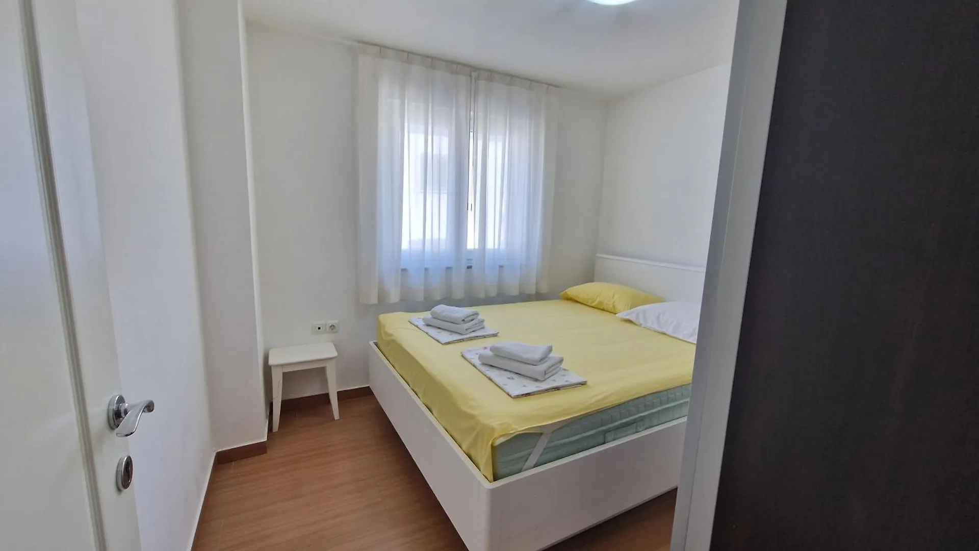 Modern Apartment Kompas Baska  Croatia