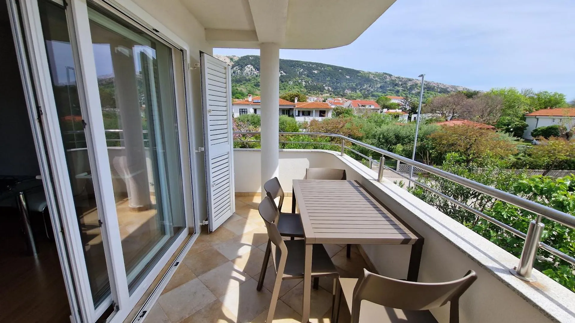 Modern Apartment Kompas Baška Chorvatsko